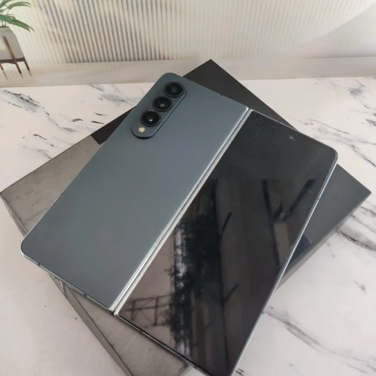 Samsung Zfold 4 12/256 